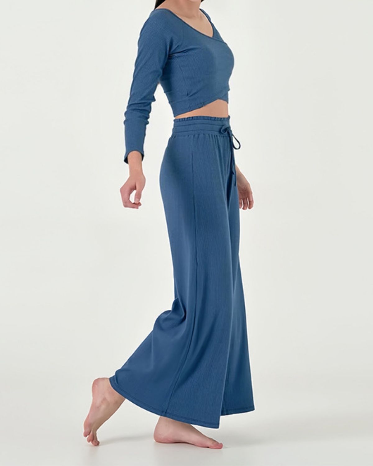 Carmen - Casual Ribbed Lounge Top & Trouser Set for Women